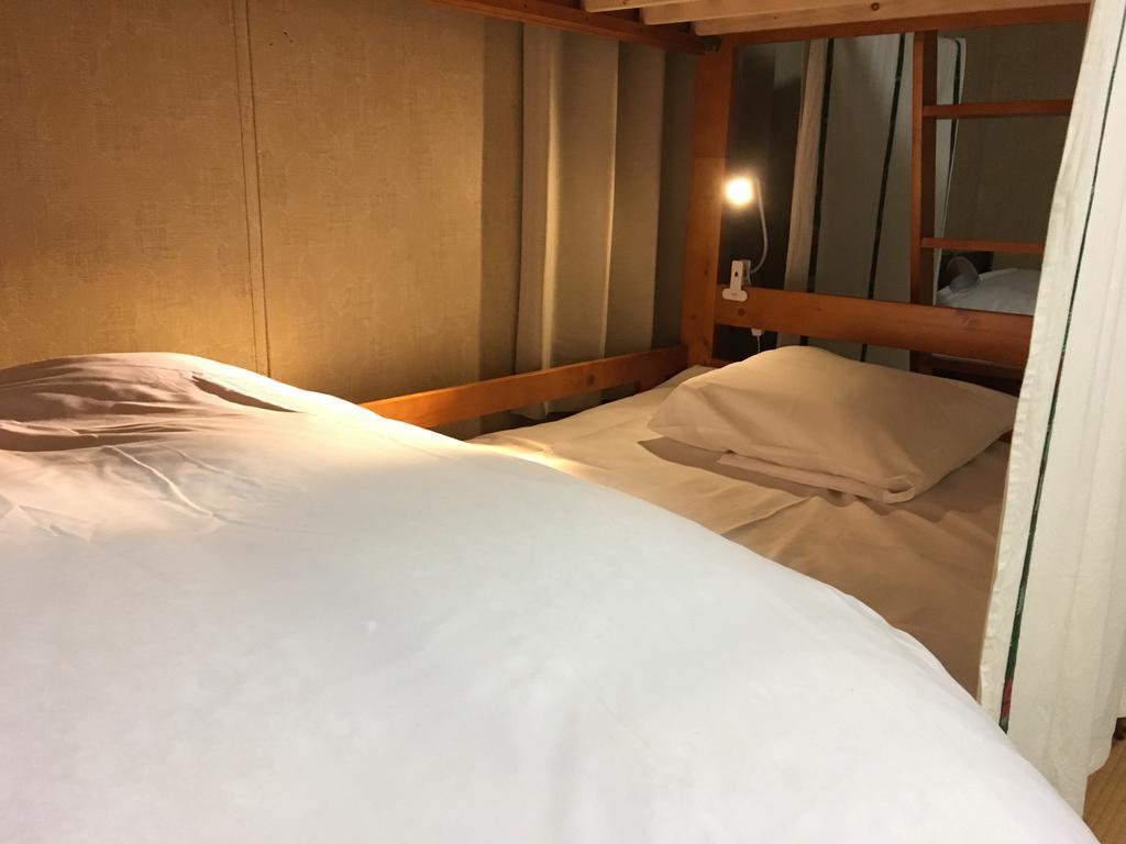 Guest House Yamashita-Ya Nanto Екстер'єр фото