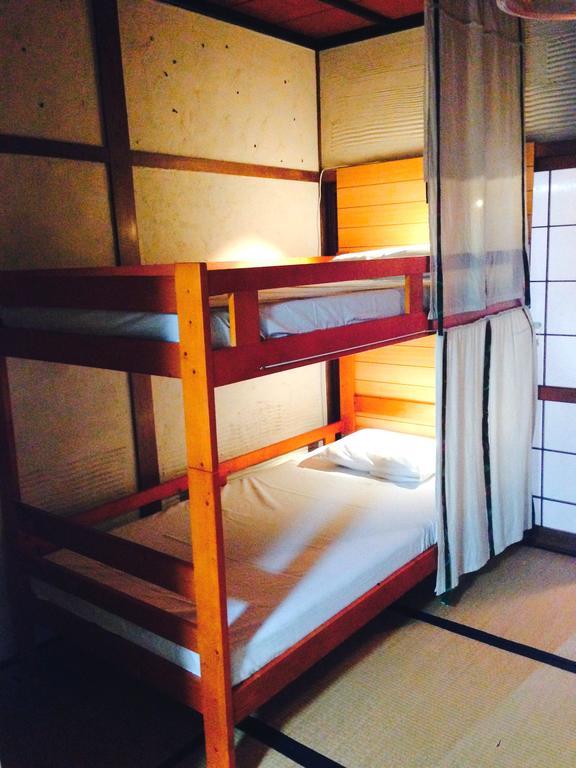 Guest House Yamashita-Ya Nanto Екстер'єр фото