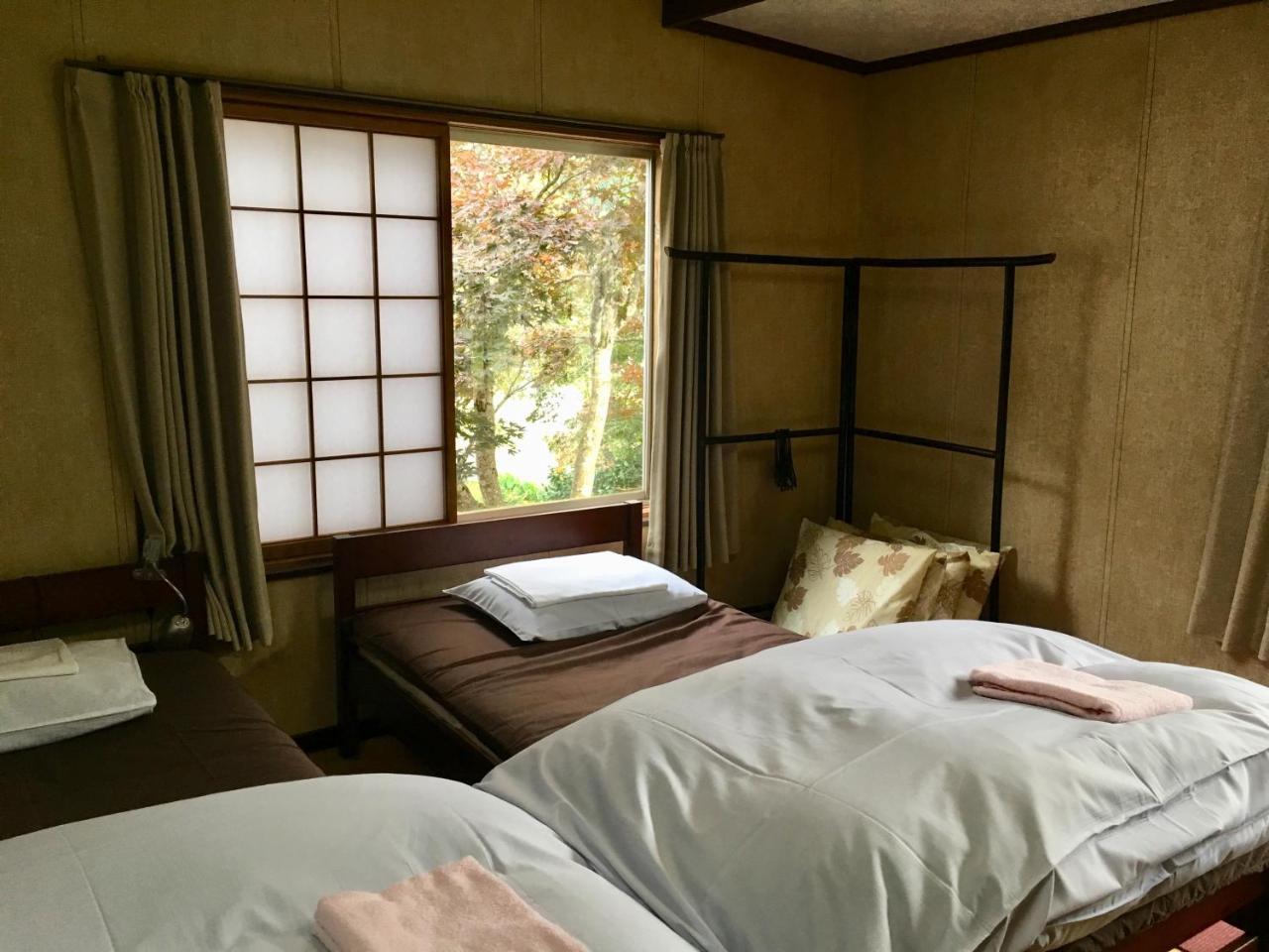Guest House Yamashita-Ya Nanto Екстер'єр фото