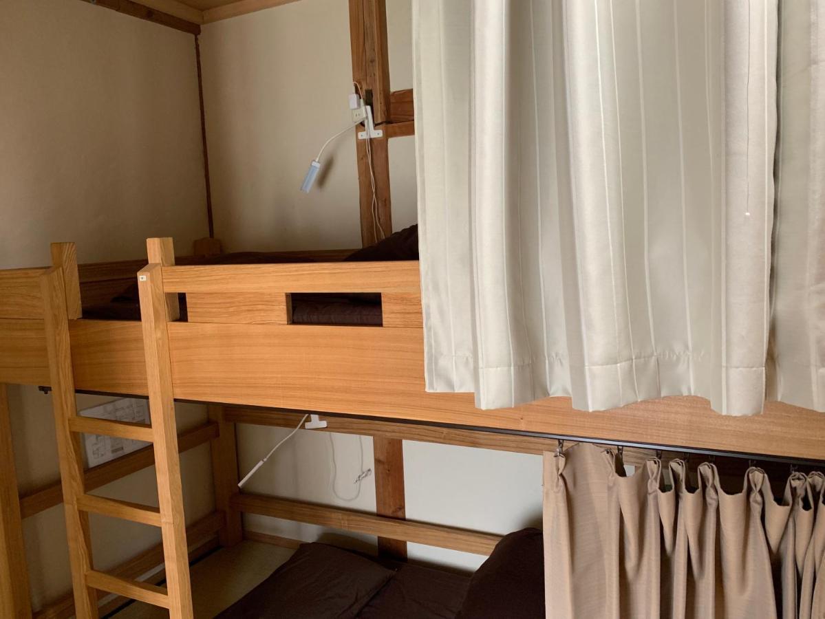 Guest House Yamashita-Ya Nanto Екстер'єр фото